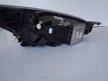 Laden Sie das Bild in den Galerie-Viewer, Frontscheinwerfer Ford Focus JX7B-13E017-AG FULL LED Links Headlight