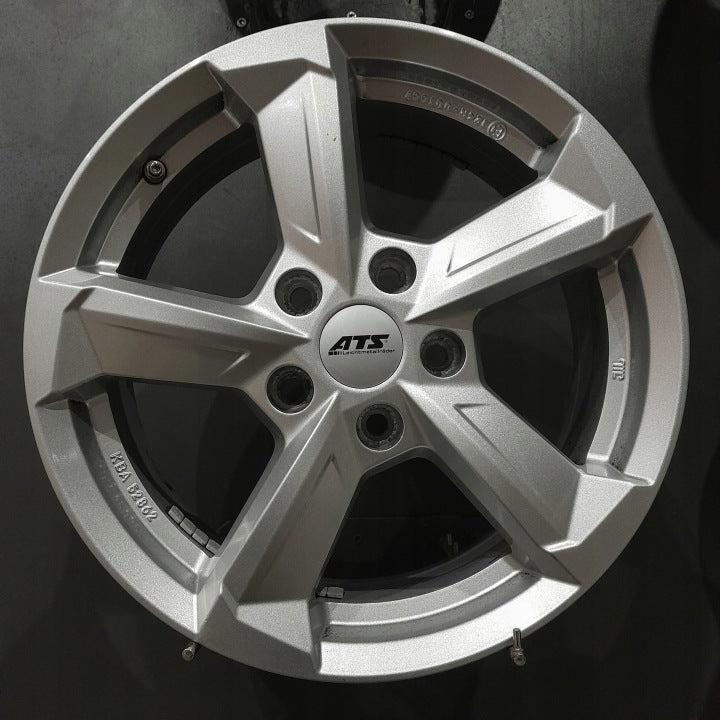 4x Alufelge 16 Zoll 6.5" 5x112 46ET Silber KBA52862 Skoda Octavia I Rim Wheel FEL1668008658ms
