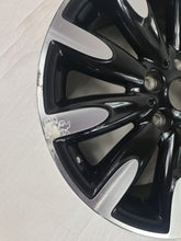 Laden Sie das Bild in den Galerie-Viewer, 1x Alufelge 17 Zoll 7.0&quot; 5x112 54ET Glanz Schwarz 6855111 Mini Clubman Rim Wheel
