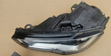 Laden Sie das Bild in den Galerie-Viewer, Frontscheinwerfer Audi A3 8V0941005 8V0941006 Xenon Ein Satz Headlight SCH7775003102xz