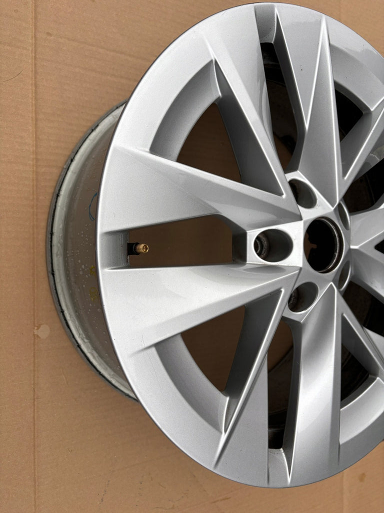 1x Alufelge 17 Zoll 7.0" 5x112 46ET Glanz Silber 5E3601025E Skoda Octavia I FEL1158145200rf