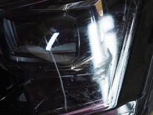 Load image into Gallery viewer, Frontscheinwerfer Skoda Karoq 57B941015D LED Links Scheinwerfer Headlight SCH4373858550wv
