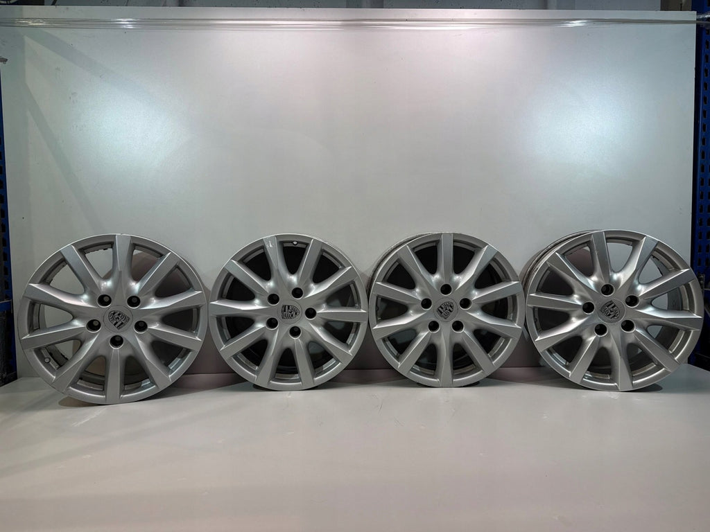4x Alufelge 18 Zoll 8.0" 5x130 53ET Glanz Silber 7P5601025 Porsche Cayenne FEL4992720257ea