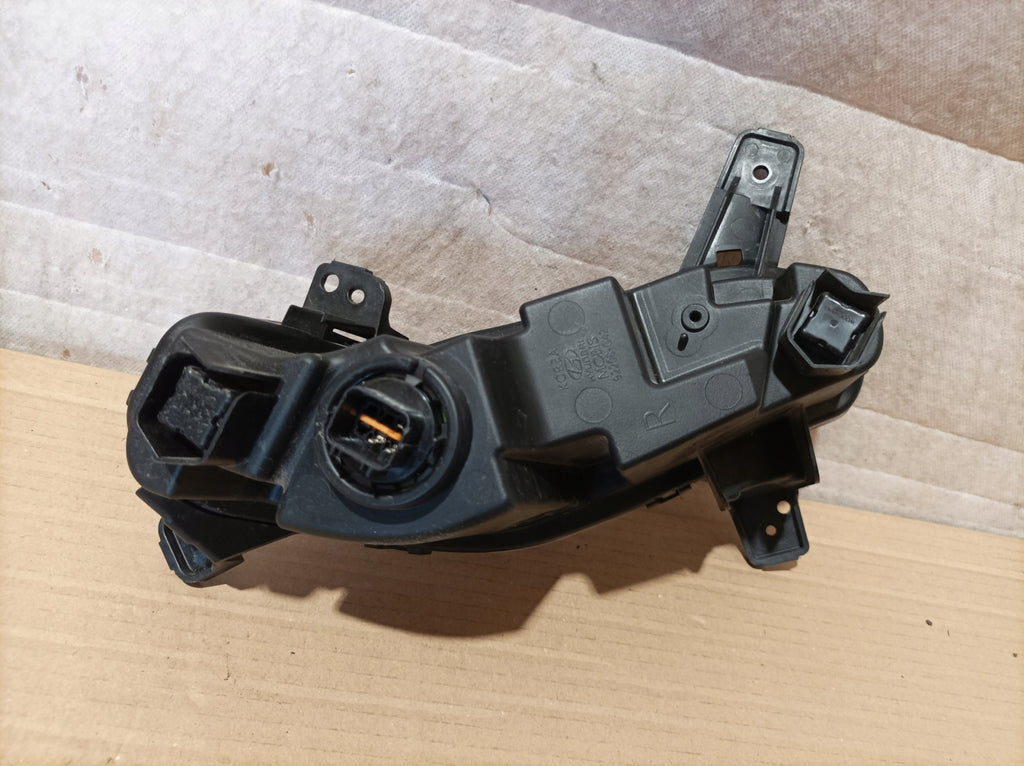 Frontscheinwerfer Hyundai I30 III 92208-G42 Rechts Scheinwerfer Headlight SCH8795190322eu