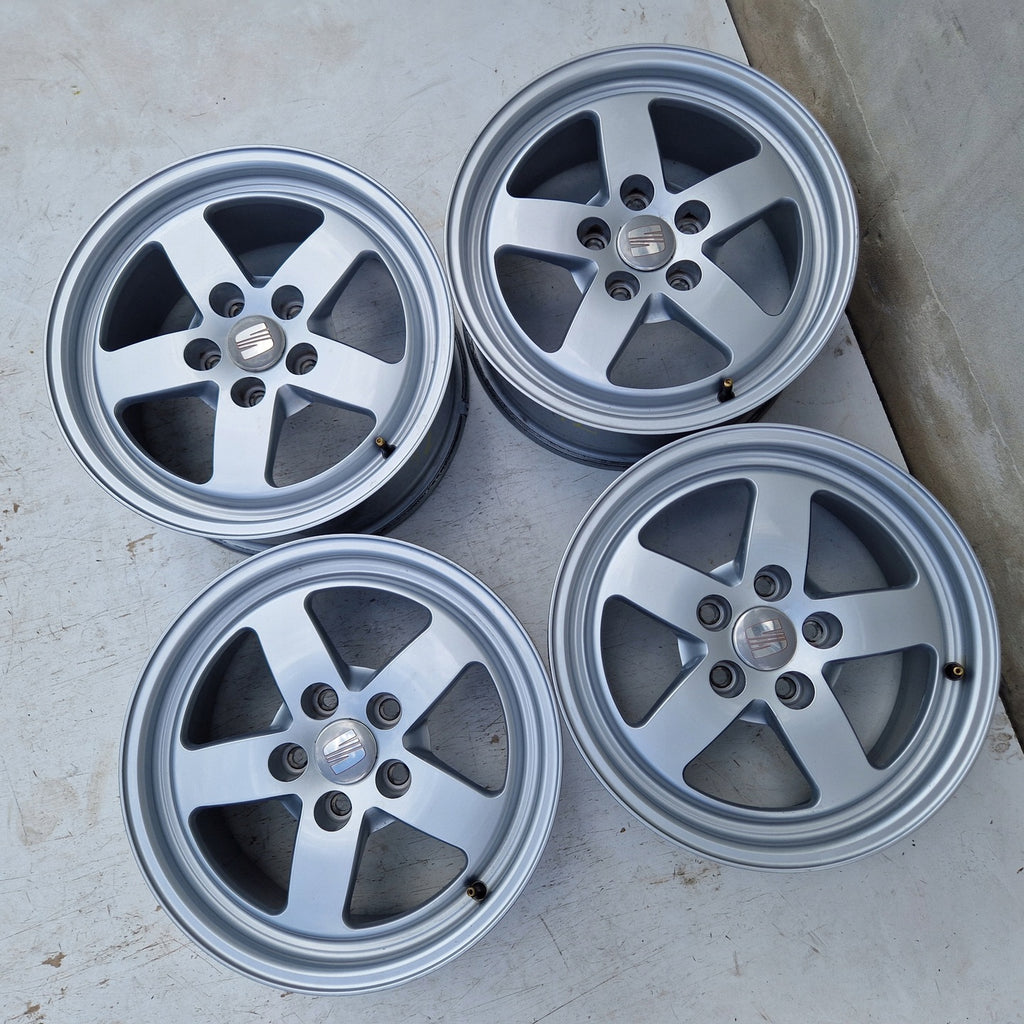 4x Alufelge 16 Zoll 7.0" 5x112 35ET 8W0601025 Audi Ateca Altea Rim Wheel