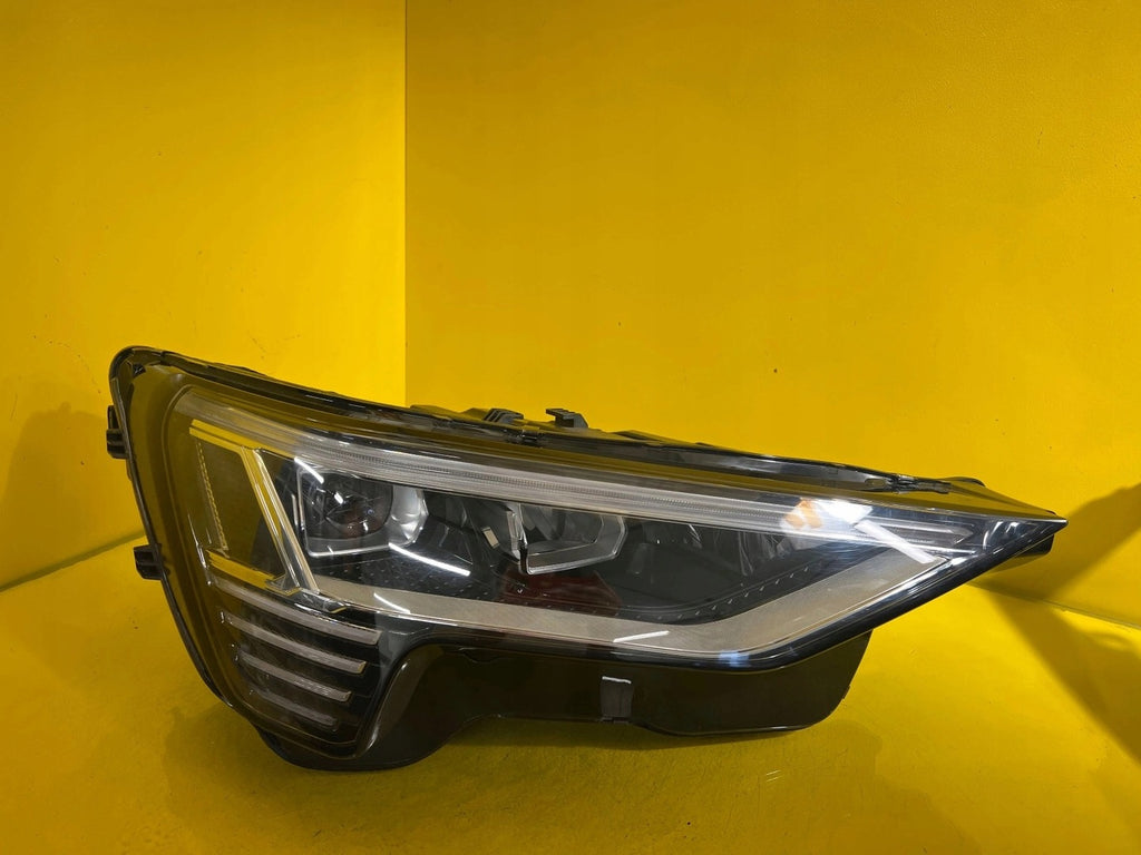 Frontscheinwerfer Audi E-Tron Etron 4KE941040 LED Rechts Scheinwerfer Headlight