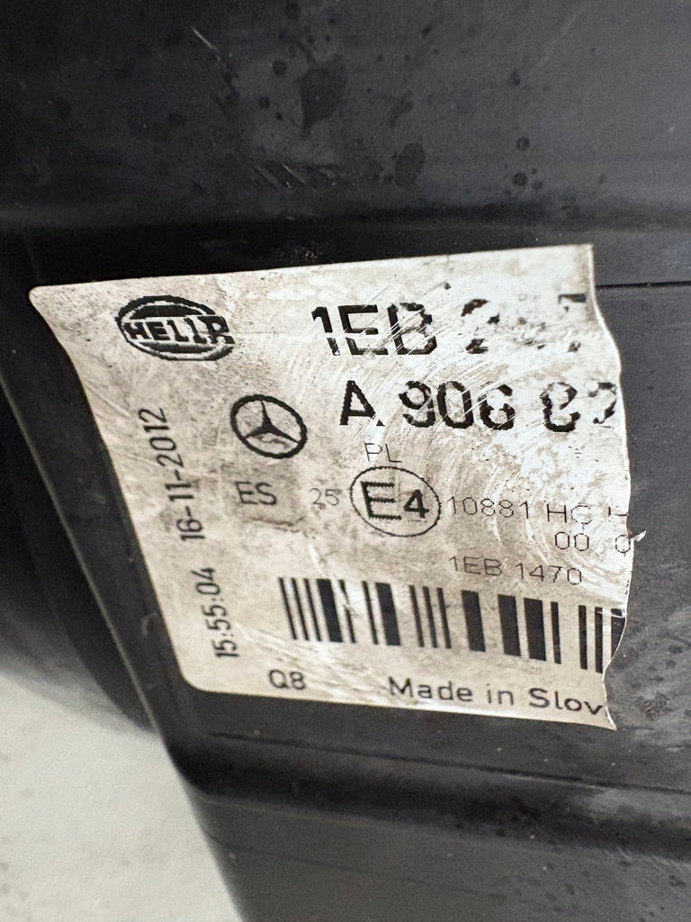 Frontscheinwerfer Mercedes-Benz Sprinter A9068200261 Links Headlight SCH2231589980ym