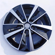 Load image into Gallery viewer, 1x Alufelge 17 Zoll 7.0&quot; 5x114.3 43ET A4204010700 Mercedes-Benz Citan Rim Wheel