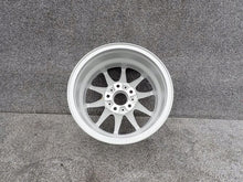 Load image into Gallery viewer, 1x Alufelge 16 Zoll 7.0&quot; 5x120 31ET Glanz Silber 6793675 BMW E91 E90 Rim Wheel