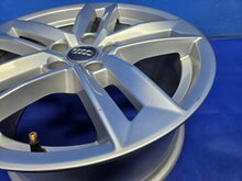 Laden Sie das Bild in den Galerie-Viewer, 1x Alufelge 17 Zoll 7.5" 5x112 38ET 8W0601025E Audi A4 B9 Rim Wheel FEL8010604302nf