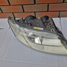 Laden Sie das Bild in den Galerie-Viewer, Frontscheinwerfer Saab 9-3 93 Xenon Rechts Scheinwerfer Headlight