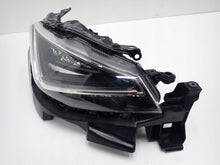 Laden Sie das Bild in den Galerie-Viewer, Frontscheinwerfer Seat Ibiza V 6F1941008A LED Rechts Scheinwerfer Headlight