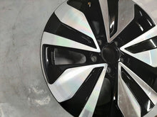 Load image into Gallery viewer, 1x Alufelge 17 Zoll 7.0" 5x112 45ET Glanz Silber 2GA601025AR VW T-Roc Rim Wheel FEL4335386550uo