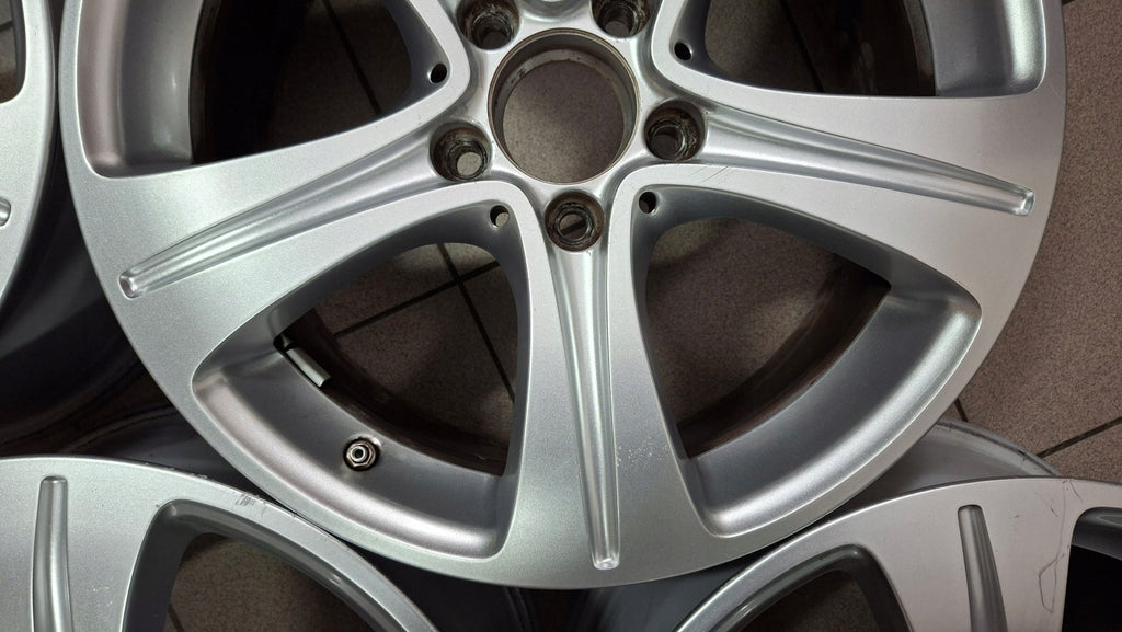4x Alufelge 17 Zoll 7.5" 5x112 40ET Glanz Silber A2134011200 Mercedes-Benz W213 FEL6848152272yn