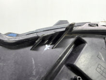 Laden Sie das Bild in den Galerie-Viewer, Frontscheinwerfer Skoda Kamiq 658941016 Rechts Scheinwerfer Headlight SCH1235342718ep