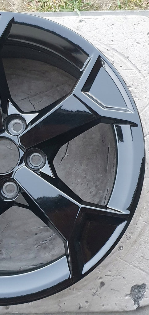 1x Alufelge 17 Zoll 6.5" 5x112 38ET Glanz Schwarz 83A601025AL Audi Q3 F3b FEL4161857330xt