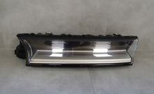 Laden Sie das Bild in den Galerie-Viewer, Frontscheinwerfer VW Multivan T7 Transporter LED Rechts Scheinwerfer Headlight SCH2566452216pc
