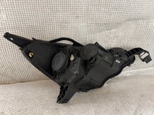 Laden Sie das Bild in den Galerie-Viewer, Frontscheinwerfer Citroën C3 I 9677038280 Links Scheinwerfer Headlight SCH5881021047ai