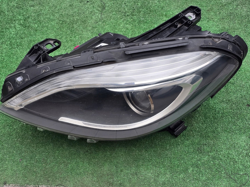 Frontscheinwerfer Mercedes-Benz W246 A2468207761 Links Scheinwerfer Headlight SCH7237322459qb