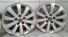Laden Sie das Bild in den Galerie-Viewer, 4x Alufelge 17 Zoll 7.0&quot; 5x115 44ET Silber 13276347 Opel Astra J Rim Wheel