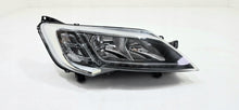 Laden Sie das Bild in den Galerie-Viewer, Frontscheinwerfer Opel Movano C 1440924280 Rechts Scheinwerfer Headlight SCH6860720386ac