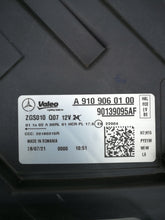 Laden Sie das Bild in den Galerie-Viewer, Frontscheinwerfer Mercedes-Benz Sprinter A9109060100 90139095AF Rechts Headlight