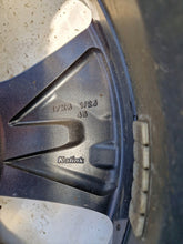 Laden Sie das Bild in den Galerie-Viewer, 1x Alufelge 17 Zoll 6.5&quot; 5x114.3 45ET Mg Zs Leaf Rim Wheel
