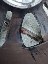 Laden Sie das Bild in den Galerie-Viewer, 1x Alufelge 17 Zoll 7.0&quot; 5x108 47 5ET Glanz Schwarz L1TC-1007-DA Ford Puma