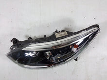 Load image into Gallery viewer, Frontscheinwerfer Renault Captur I 260603859R Links Scheinwerfer Headlight