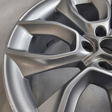 Load image into Gallery viewer, 1x Alufelge 19 Zoll 8.0" 5x112 45ET Glanz Silber 57A601025Q Skoda Karoq FEL4260052593vj