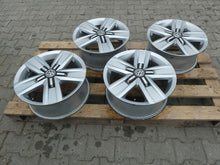 Laden Sie das Bild in den Galerie-Viewer, 4x Alufelge 17 Zoll 7.0" 5x120 55ET 7E0601025P VW T6 T5 Rim Wheel FEL2490288383cd