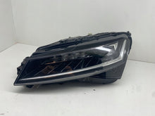 Laden Sie das Bild in den Galerie-Viewer, Frontscheinwerfer Skoda Superb III 3V1941015D LED Links Scheinwerfer Headlight