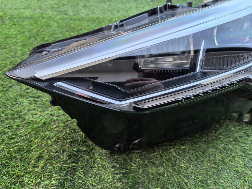 Frontscheinwerfer Audi Q3 83A941033 LED Links Scheinwerfer Headlight
