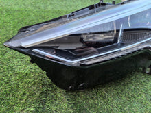 Laden Sie das Bild in den Galerie-Viewer, Frontscheinwerfer Audi Q3 83A941033 LED Links Scheinwerfer Headlight