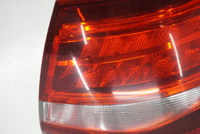Laden Sie das Bild in den Galerie-Viewer, Rückleuchte Mercedes-Benz W205 W2059060003 Rechts Rearlight