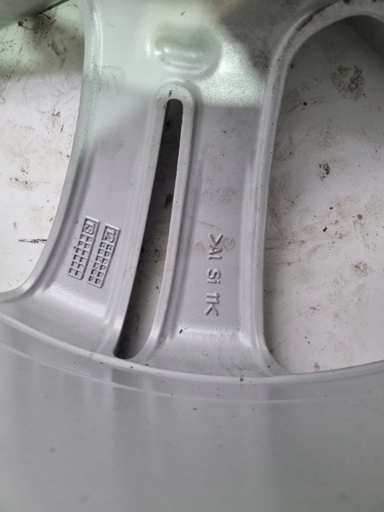 1x Alufelge 19 Zoll 8.0" 5x120 36ET Glanz 6796256 BMW F36 F34 F30 F32 Rim Wheel FEL4512566046yu