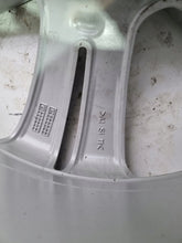 Load image into Gallery viewer, 1x Alufelge 19 Zoll 8.0" 5x120 36ET Glanz 6796256 BMW F36 F34 F30 F32 Rim Wheel FEL4512566046yu