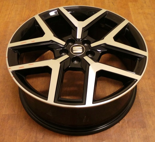 1x Alufelge 18 Zoll 7.0" 5x100 47ET Glanz Graphit 6F9601025B Seat Arona FEL8543518543dy
