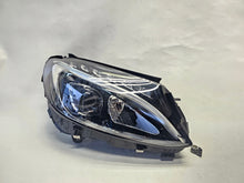 Laden Sie das Bild in den Galerie-Viewer, Frontscheinwerfer Mercedes-Benz W205 A2059062604 LED Rechts Headlight SCH6766789282rs