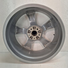 Laden Sie das Bild in den Galerie-Viewer, 4x Alufelge 19 Zoll 7.0" 5x112 43ET Glanz Silber Audi Rim Wheel FEL6177486570dv