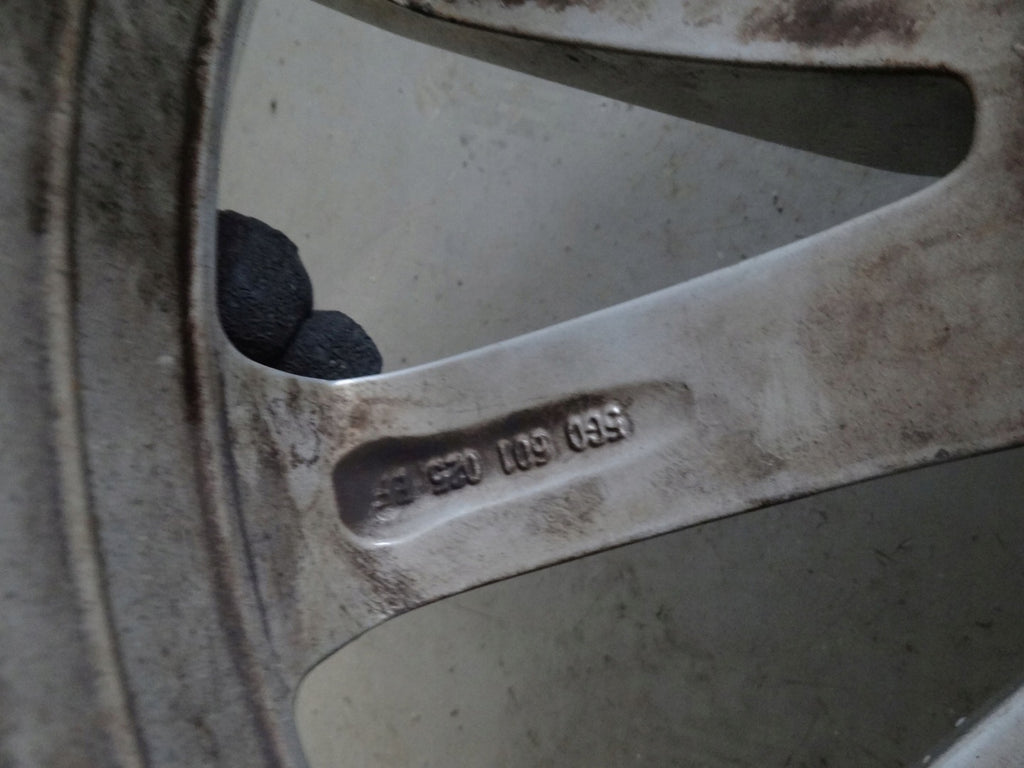 1x Alufelge 17 Zoll 7.0" 5x112 49ET Glanz Silber 5G0601025BF VW Rim Wheel FEL1638693552ke