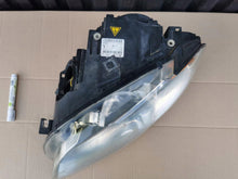 Load image into Gallery viewer, Frontscheinwerfer Audi A4 8E0941003AF Xenon Links Scheinwerfer Headlight