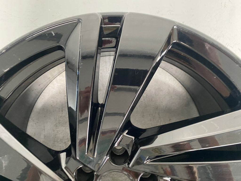 1x Alufelge 20 Zoll 9.0" 5x112 33ET Glanz Schwarz 760601025AA VW Touareg FEL4049965139rq