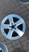 Load image into Gallery viewer, 1x Alufelge 17 Zoll 7.0" 5x112 48 5ET A2054015500 Mercedes-Benz W205 Rim Wheel FEL3063564285ah
