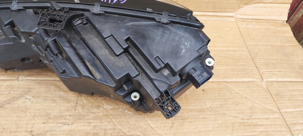 Frontscheinwerfer Audi A4 8W0941036E LED Ein Stück (Rechts oder Links) Headlight