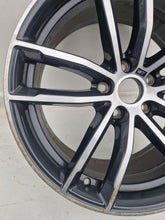 Load image into Gallery viewer, 1x Alufelge 18 Zoll 8.0" 5x112 30ET 7855081 BMW 5 G30 Rim Wheel FEL8414059567ph