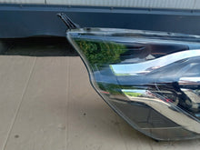 Laden Sie das Bild in den Galerie-Viewer, Frontscheinwerfer Ford Custom JK21-13D152-BG Rechts Scheinwerfer Headlight SCH6963343961sz