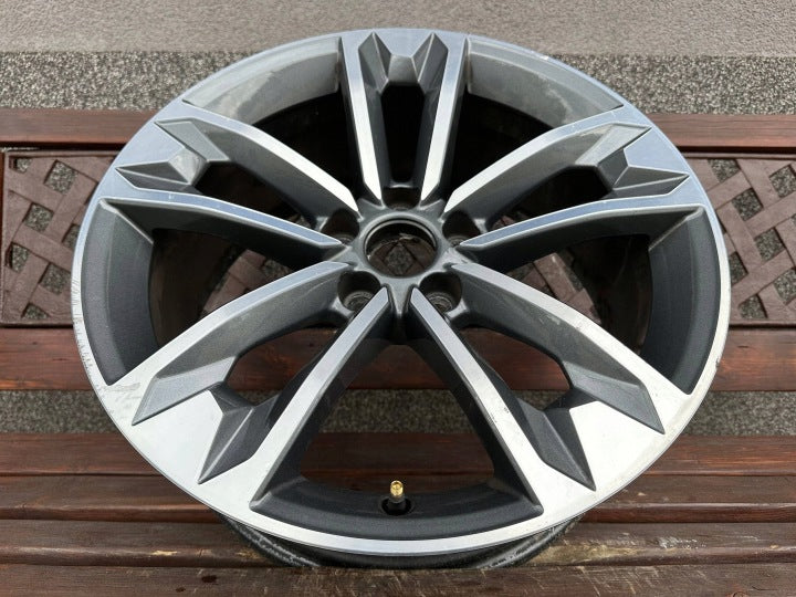 1x Alufelge 18 Zoll 5x112 8W9601025C Audi A4 Rim Wheel FEL9684408937ib