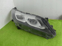 Laden Sie das Bild in den Galerie-Viewer, Frontscheinwerfer Mitsubishi Eclipse Cross I W3153 FALSE Scheinwerfer Headlight SCH9002490827dn