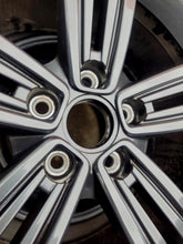 Load image into Gallery viewer, 1x Alufelge 18 Zoll 7.5" 5x112 49ET Glanz Schwarz 5G0601025DR VW Golf VII I FEL1850259297gs